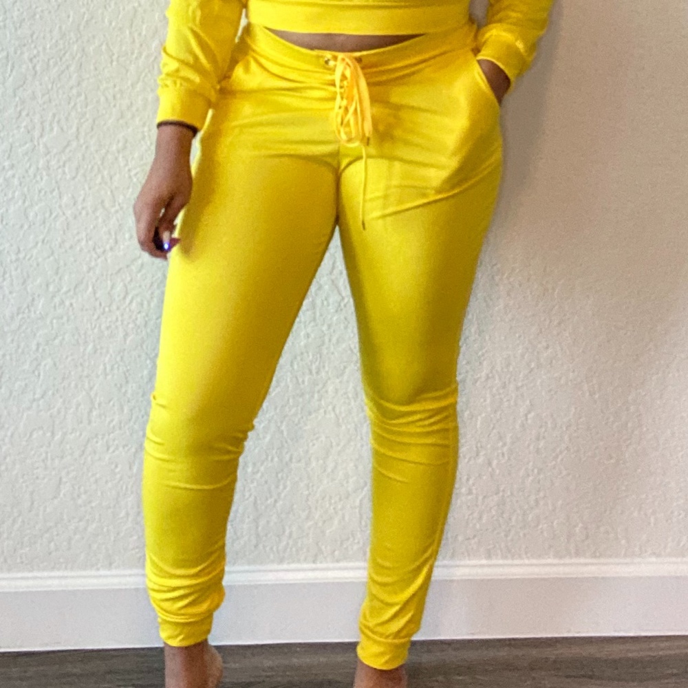 Baddie Sun Tie Bottoms